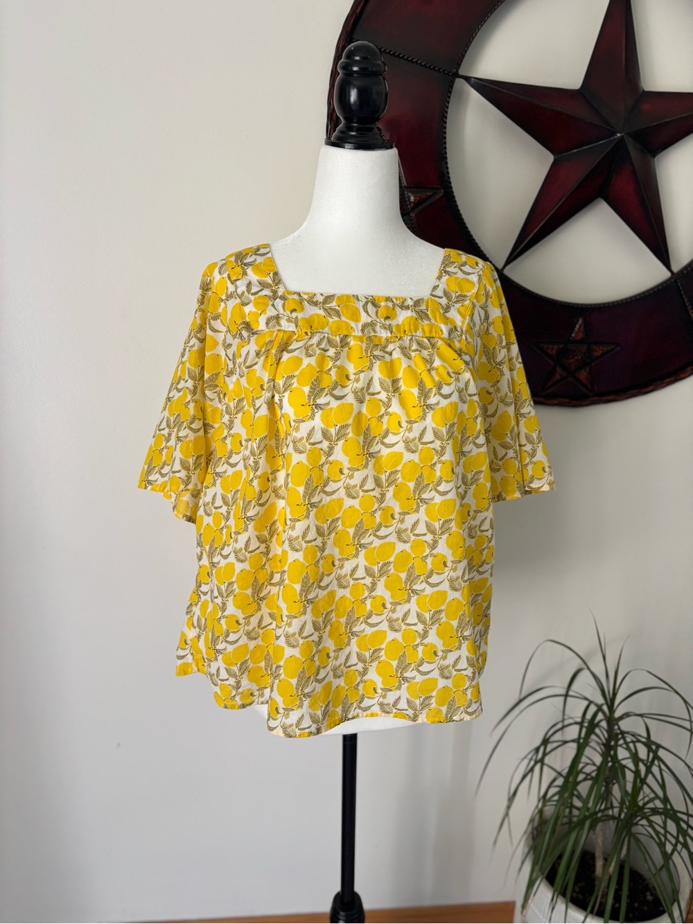 Marks&Spencers Flowy Cottagecore Yellow Lemon Print Square-Neck Women’s Top Sz10